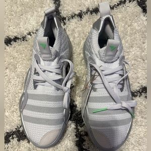 Men’s 7 trae young 1 brand new